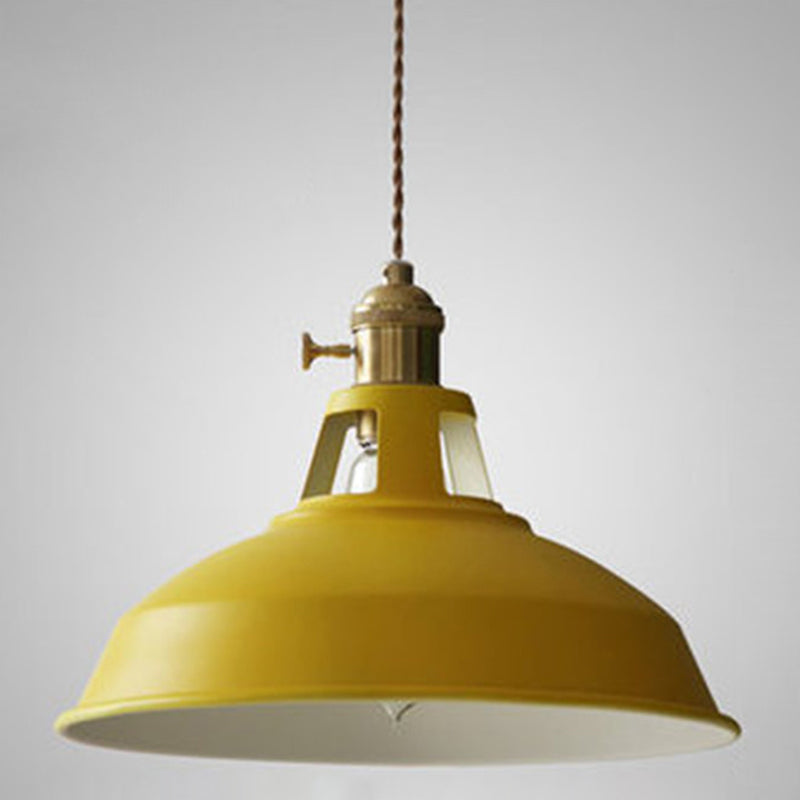 IndustraLume - Industrial Pendant Light | Effortless Retro Dining Style