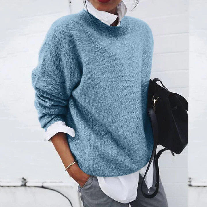 Cashmere Chic - Luxuriously soft and stylish cashmere sweater