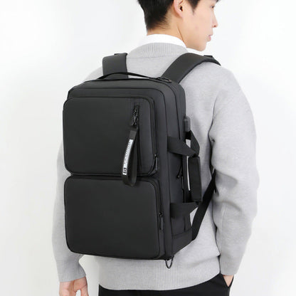 VersaCarry – Multifunctional High-Capacity Backpack with USB Port