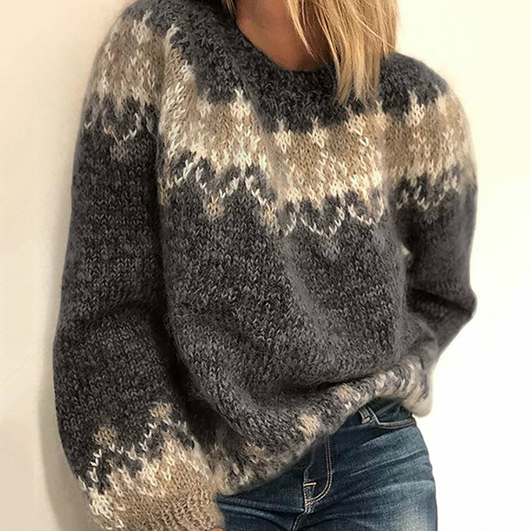 Vintage Charm - Elegant mohair sweater with retro style and jacquard design