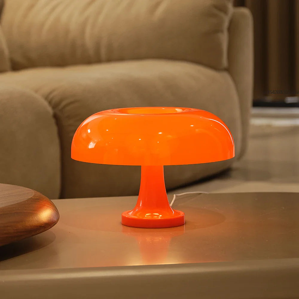MushLumi - Bauhaus Table Lamp | Timeless Retro Mushroom Design