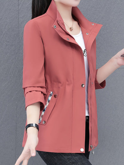 Chic Essence - Modern pink zip-up jacket with stylish contrast